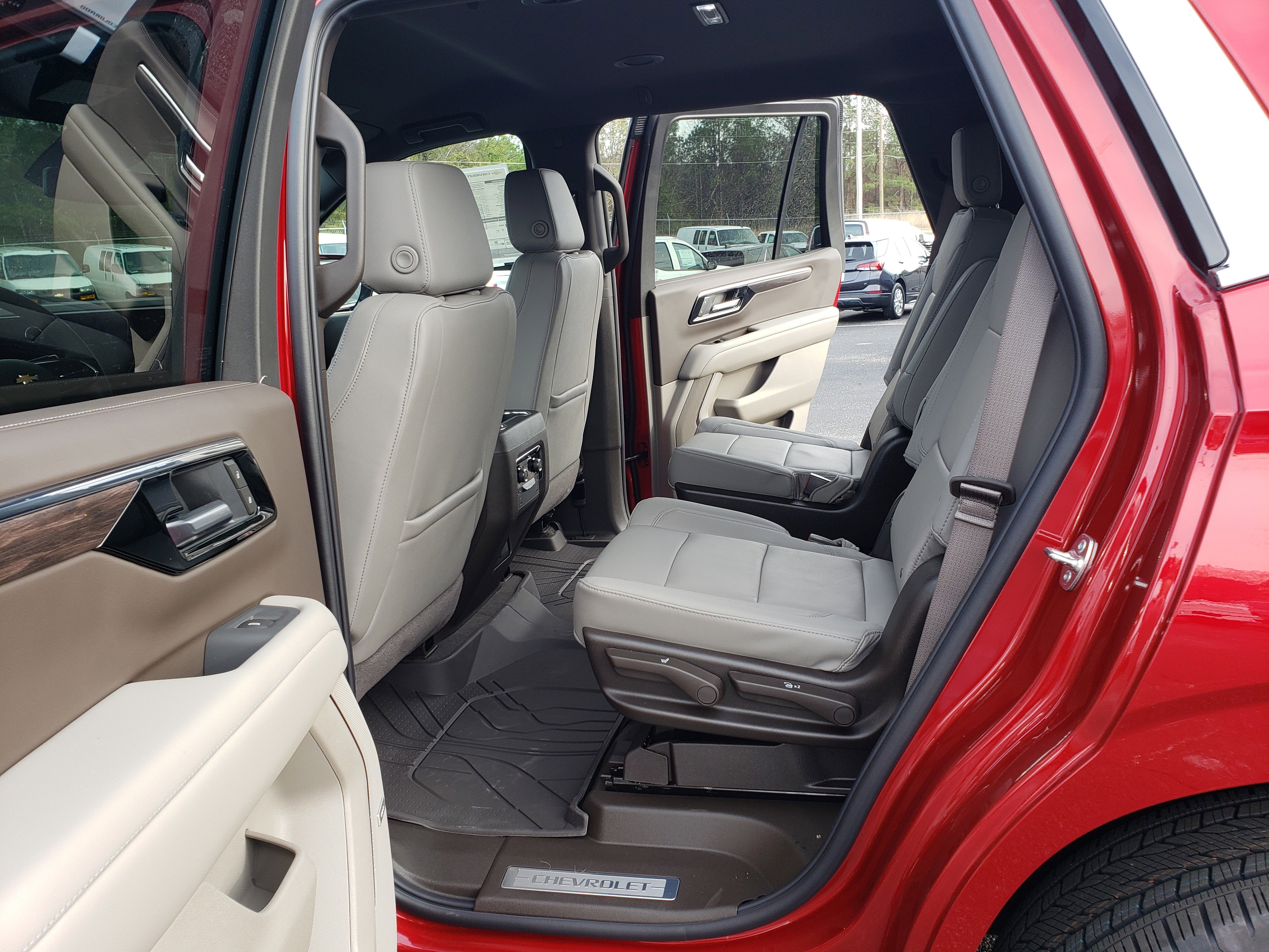New 2026 Chevrolet Tahoe LT w/ Comfort Package image 34