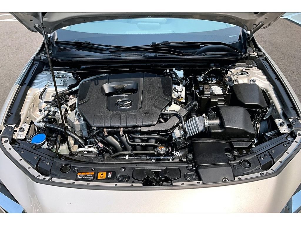 Used 2025 MAZDA MAZDA3 s FWD image 10