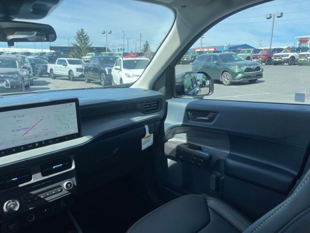 New 2025 Ford Maverick Lobo image 24