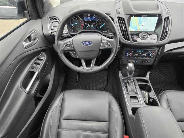 Used 2019 Ford Escape Titanium image 10
