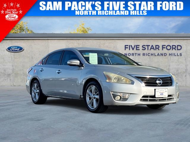 Used 2014 Nissan Altima 2.5 SV w/ Convenience Package