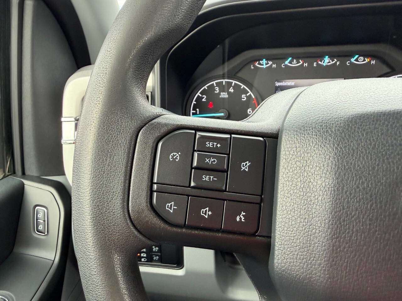 Used 2024 Ford F350 XL w/ Snow Plow Prep Package AWD/4WD image 14