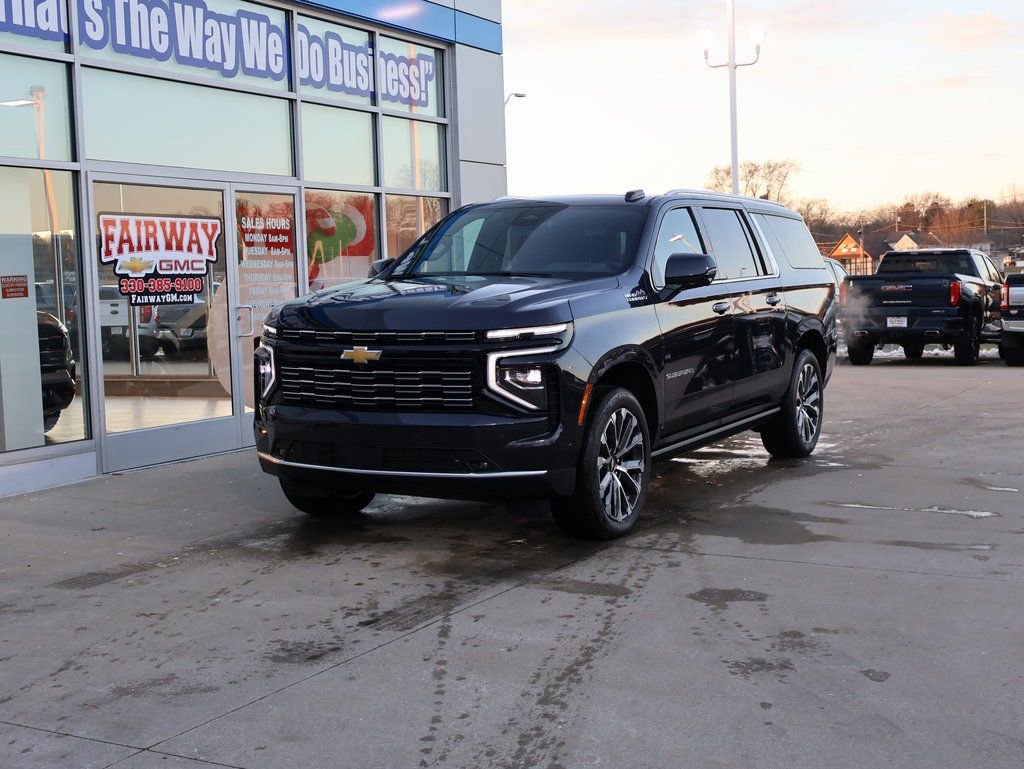 New 2025 Chevrolet Suburban High Country image 6