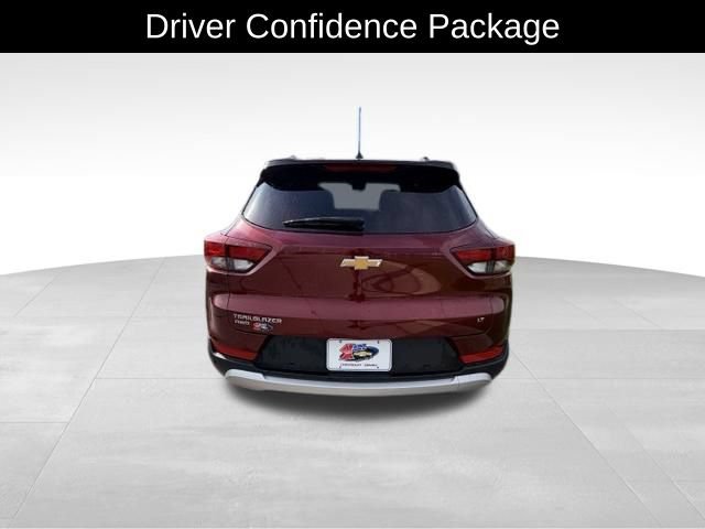 Certified 2025 Chevrolet TrailBlazer LT w/ LT Cold Weather Package AWD/4WD image 6