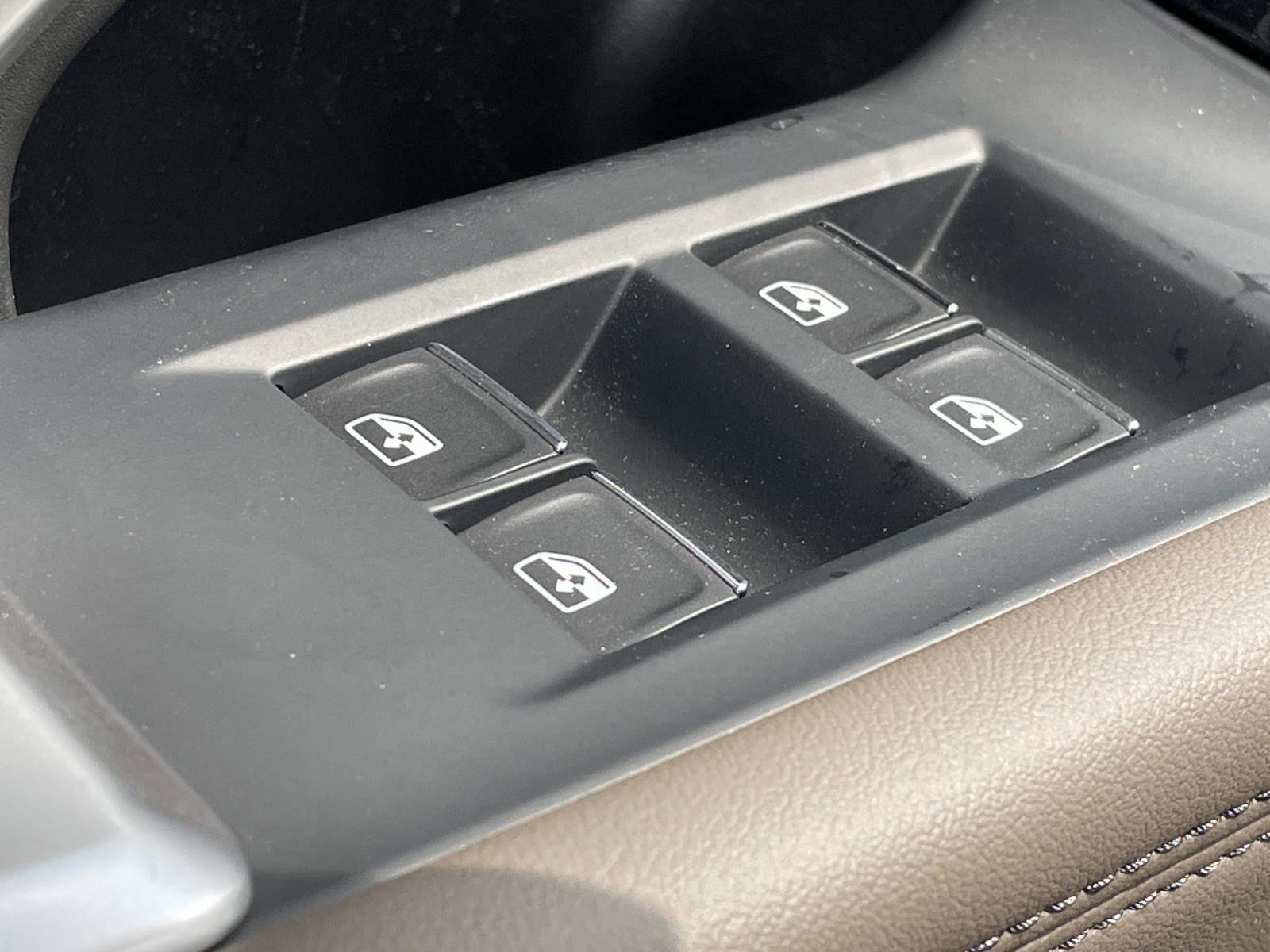 New 2025 Audi Q5 Premium Plus image 17