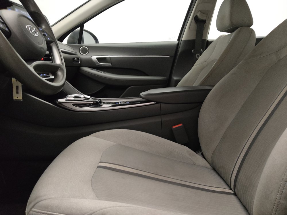 Used 2021 Hyundai Sonata SE FWD image 17