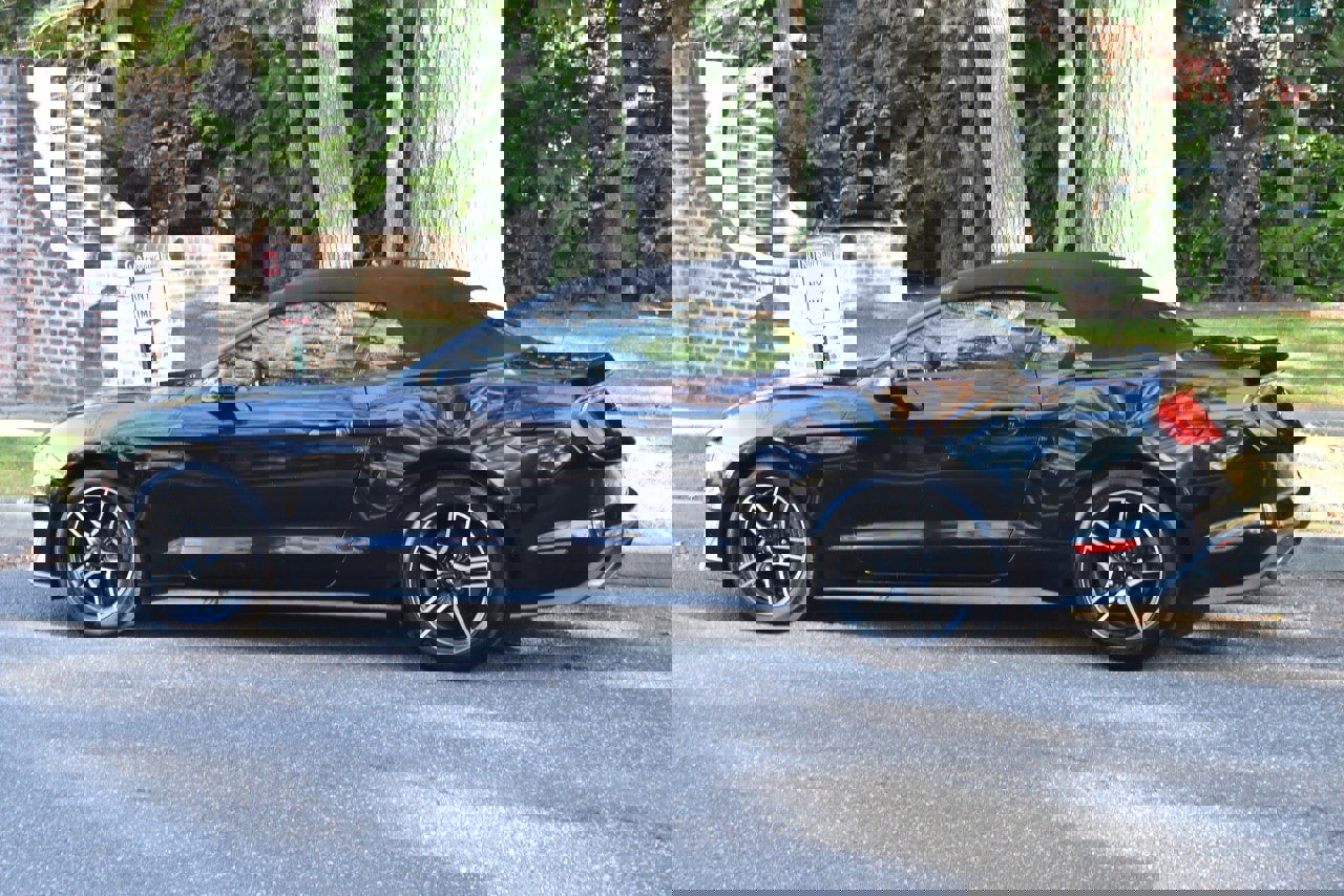 Used 2019 Ford Mustang Premium image 19