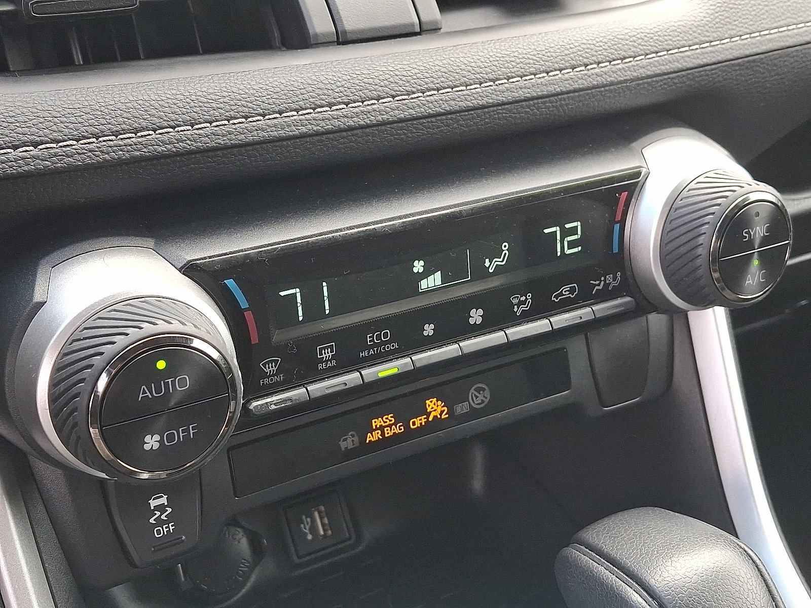 Certified 2024 Toyota RAV4 XLE AWD/4WD image 16