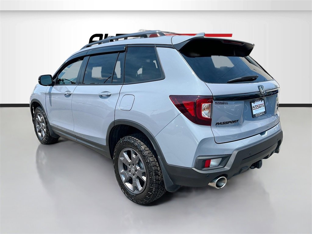 Used 2024 Honda Passport TrailSport image 5