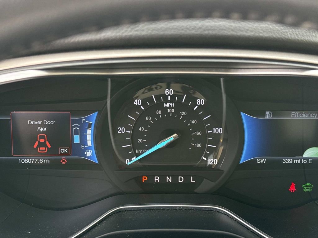 Used 2015 Ford Fusion SE w/ Equipment Group 502A image 22