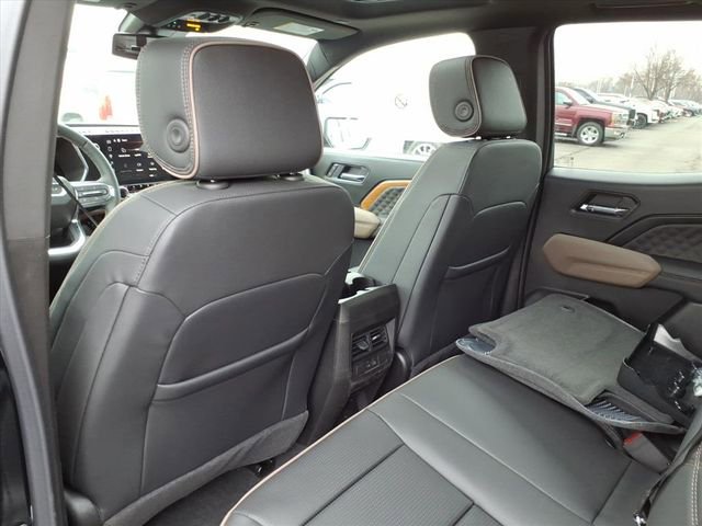 New 2026 GMC Canyon Denali image 16