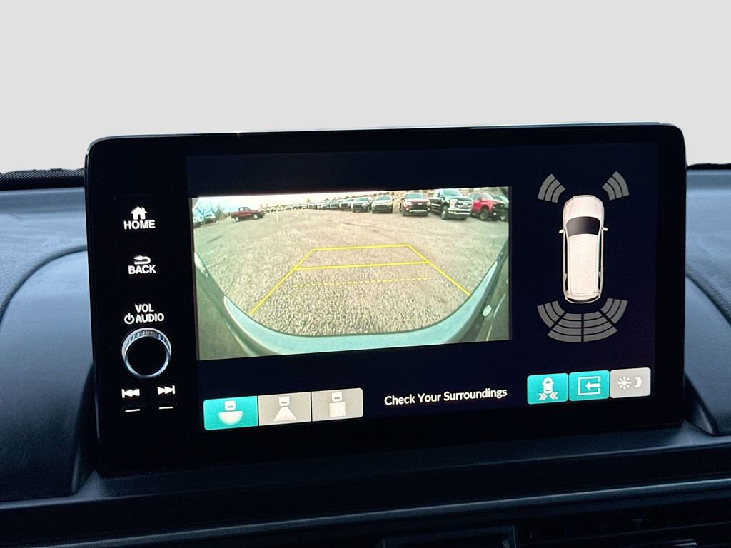 Used 2025 Honda Pilot Touring image 14