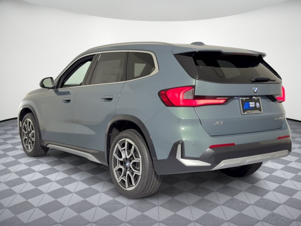 New 2027 BMW X1 xDrive28i AWD/4WD image 3