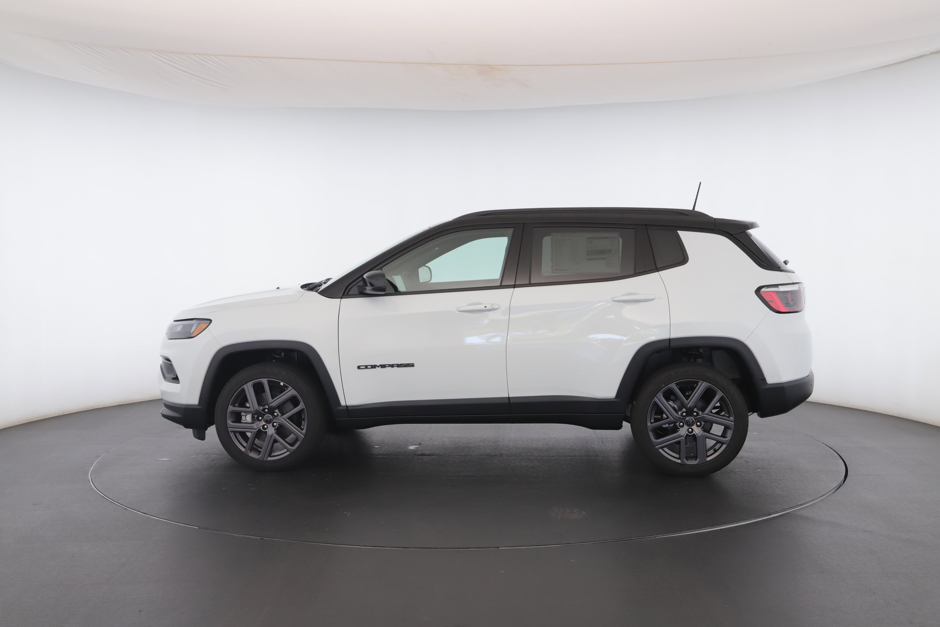 New 2026 Jeep Compass Limited image 19