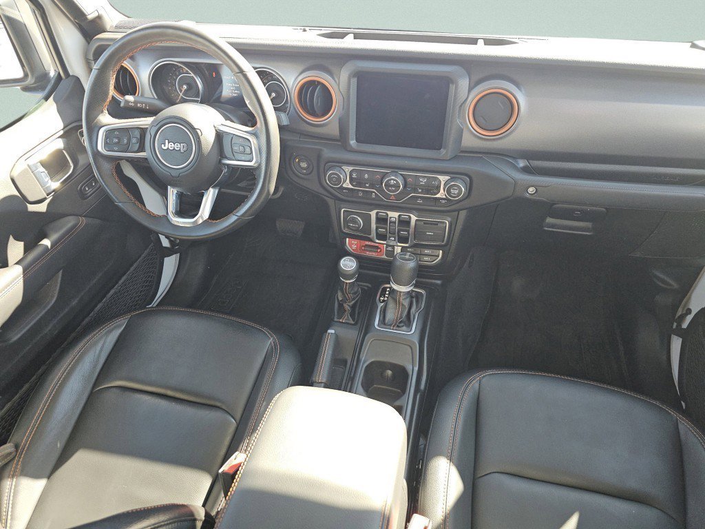 Used 2023 Jeep Gladiator Mojave w/ Cold Weather Group image 31