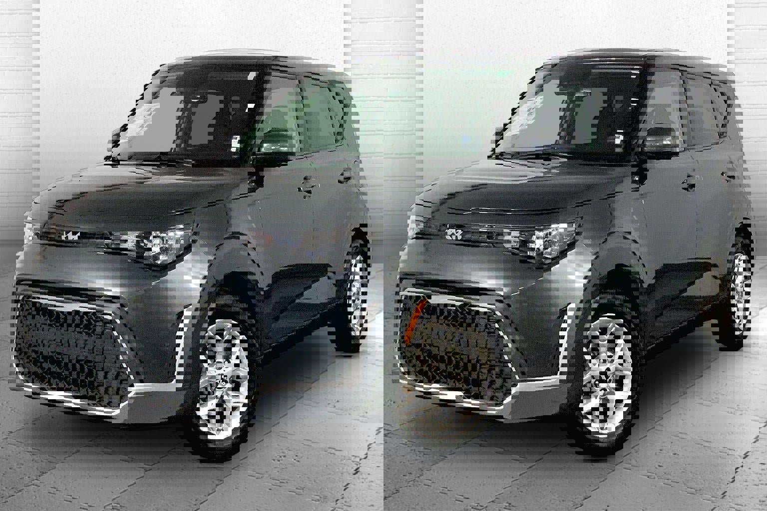 Certified 2023 Kia Soul S FWD image 12