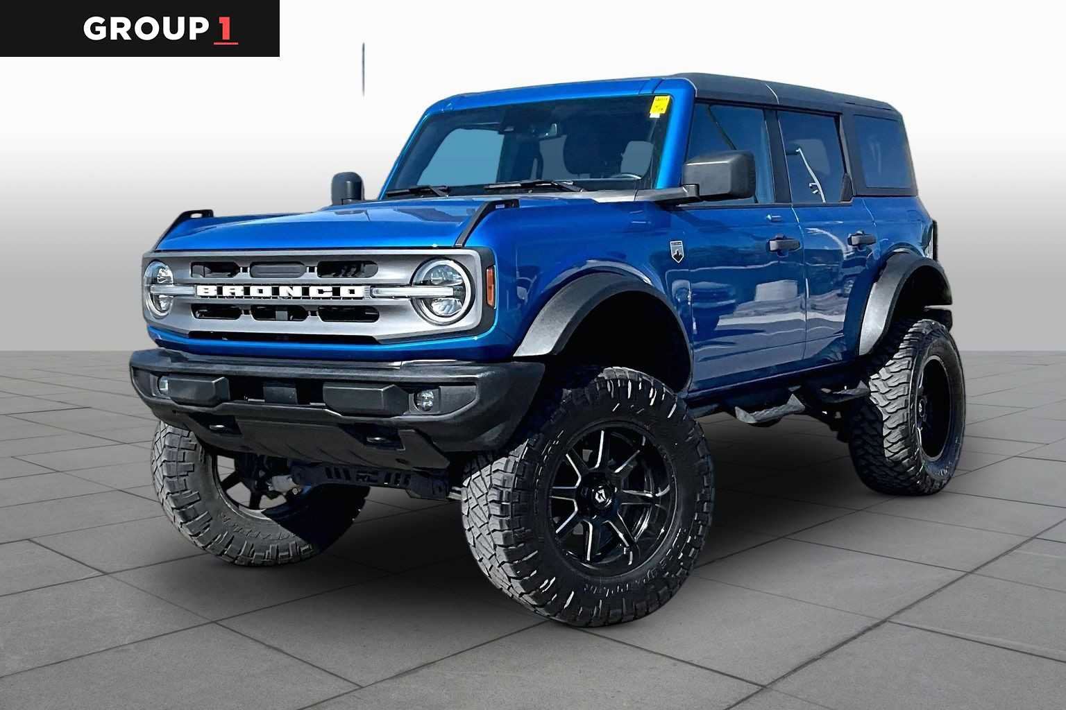 Used 2023 Ford Bronco Big Bend w/ Sasquatch Package AWD/4WD image 1
