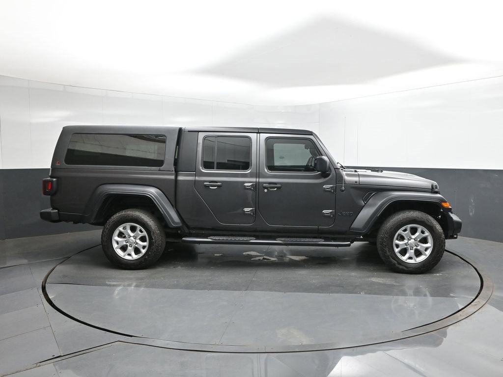 Used 2021 Jeep Gladiator Sport image 26