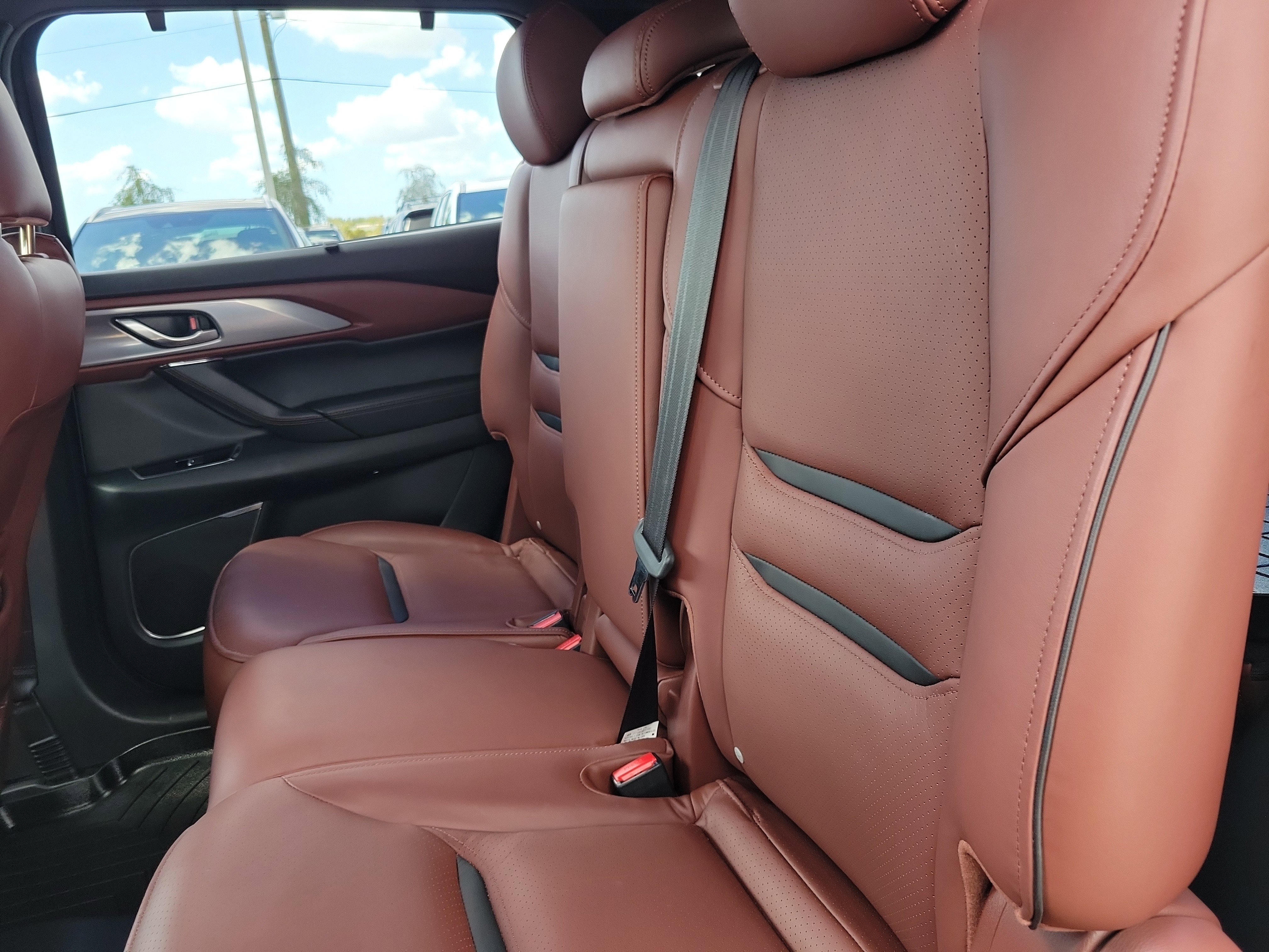 Used 2017 MAZDA CX-9 Signature image 16