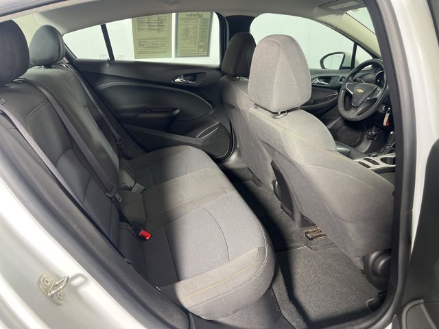 Used 2017 Chevrolet Cruze LS image 12