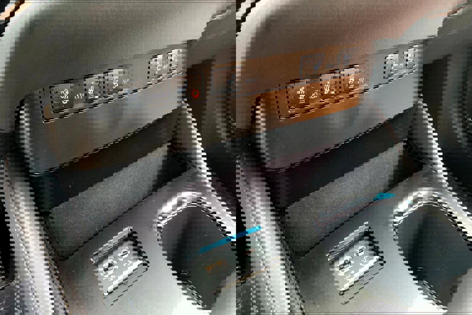 Certified 2025 Lexus ES 300h ES 300h w/ Premium Package image 35