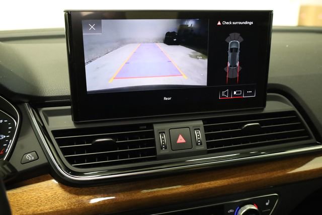 Used 2023 Audi Q5 2.0T Premium w/ Convenience Package image 19