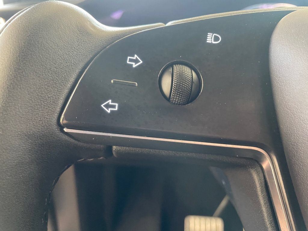 Used 2022 Tesla Model X AWD/4WD image 36