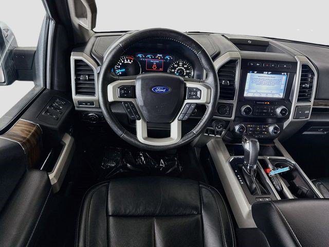 Used 2019 Ford F150 Lariat w/ Equipment Group 502A Luxury AWD/4WD image 17