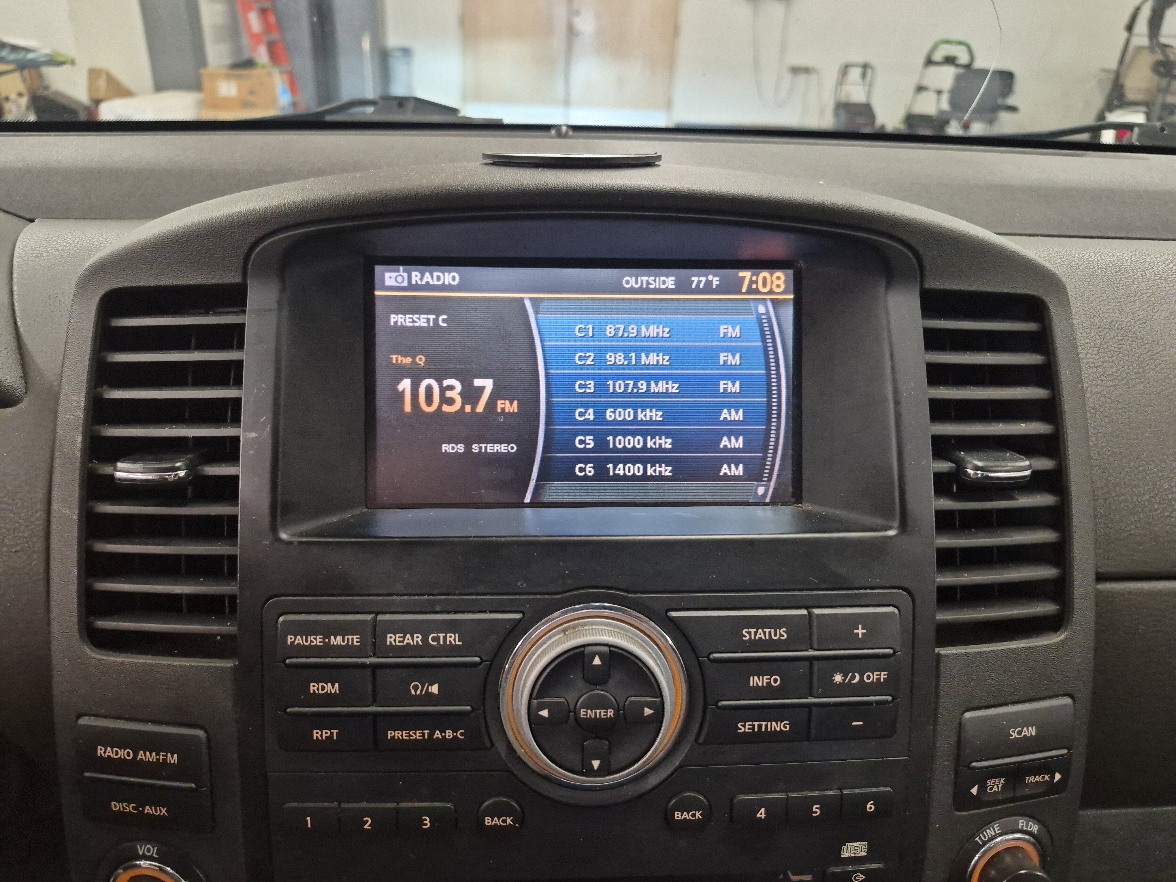 Used 2011 Nissan Pathfinder SV w/ Protection Pkg RWD image 31