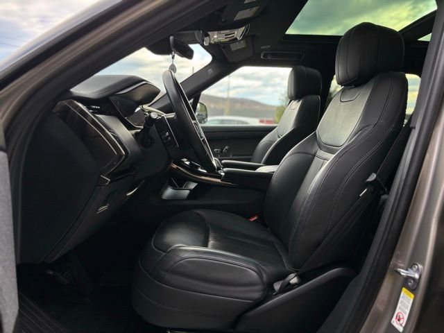 Used 2023 Land Rover Range Rover Sport SE image 15