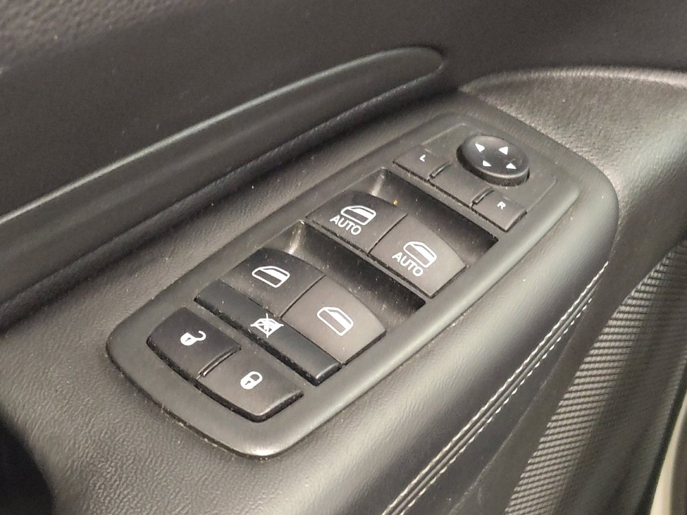 Used 2021 Dodge Durango SXT RWD image 27