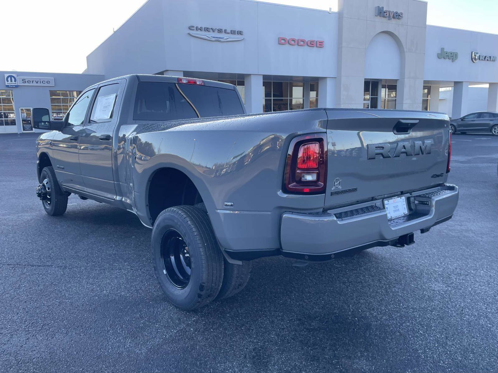 New 2026 RAM 3500 Big Horn image 10