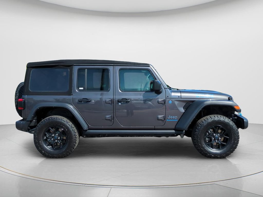 Used 2024 Jeep Wrangler Unlimited AWD/4WD image 4