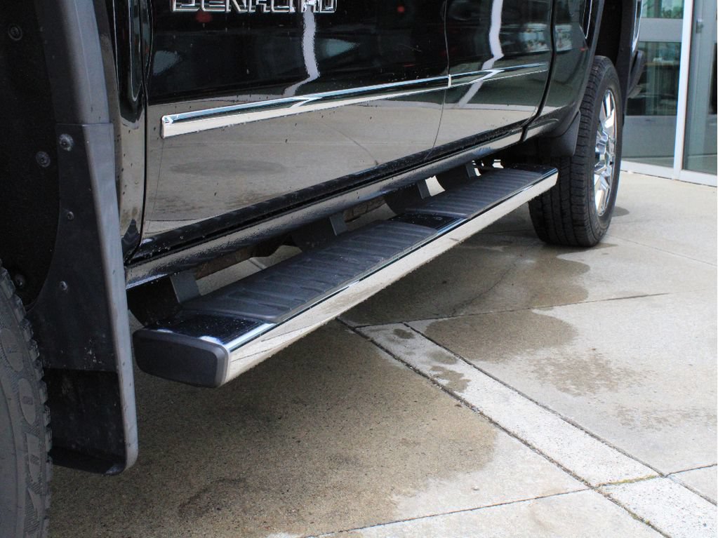 Used 2016 GMC Sierra 2500 Denali w/ Snow Plow Prep Package AWD/4WD image 35
