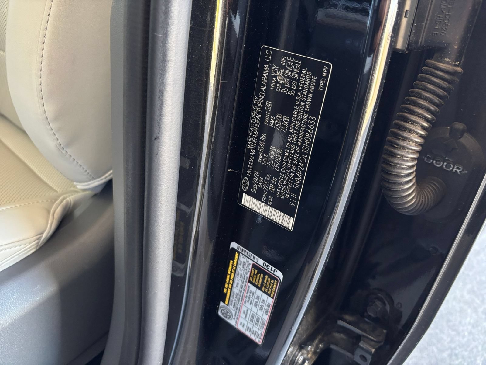 Used 2025 Hyundai Santa Fe SEL FWD image 32