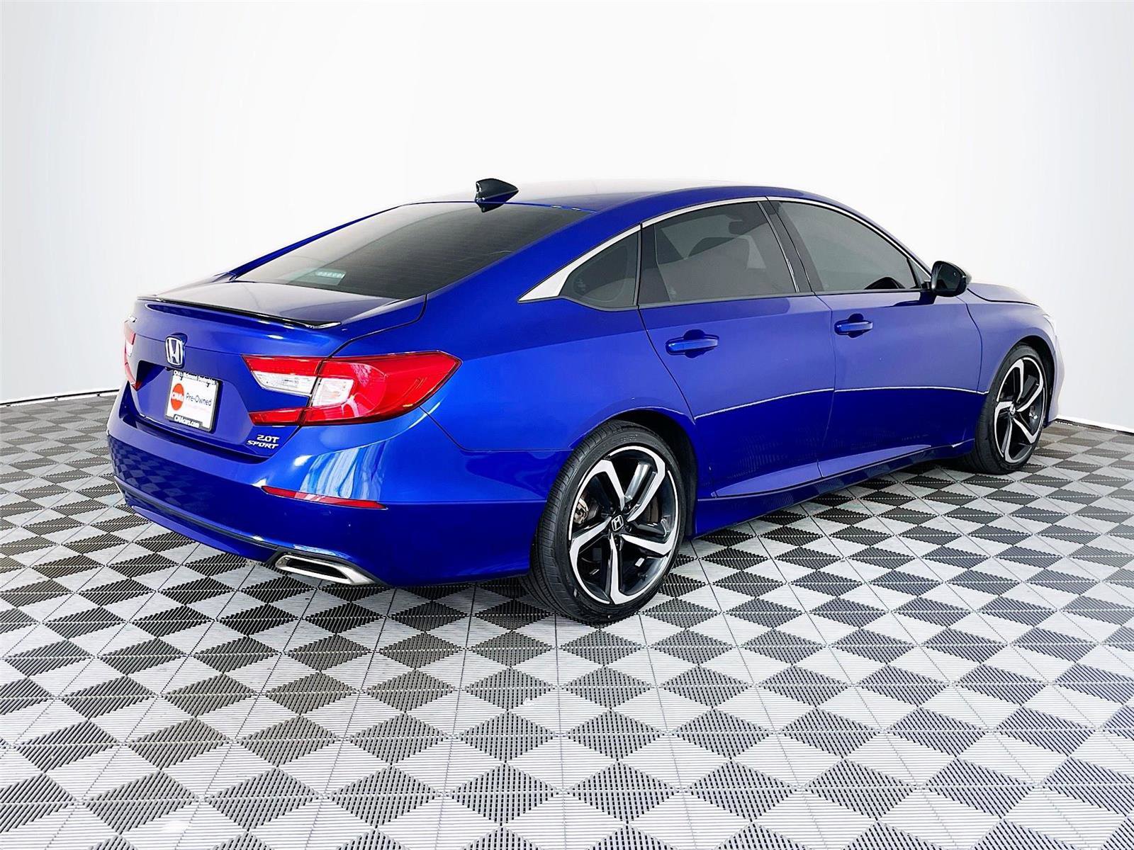 Used 2021 Honda Accord Sport image 9