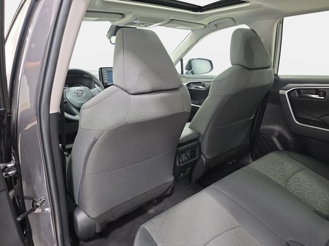 Certified 2022 Toyota RAV4 XLE w/ Convenience Package AWD/4WD image 12