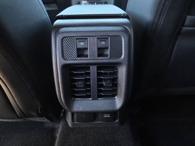 New 2026 Ford Bronco Outer Banks w/ Sasquatch Package AWD/4WD image 16