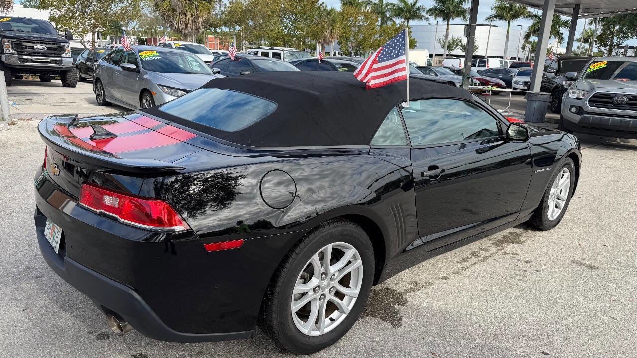 Used 2015 Chevrolet Camaro LT image 8