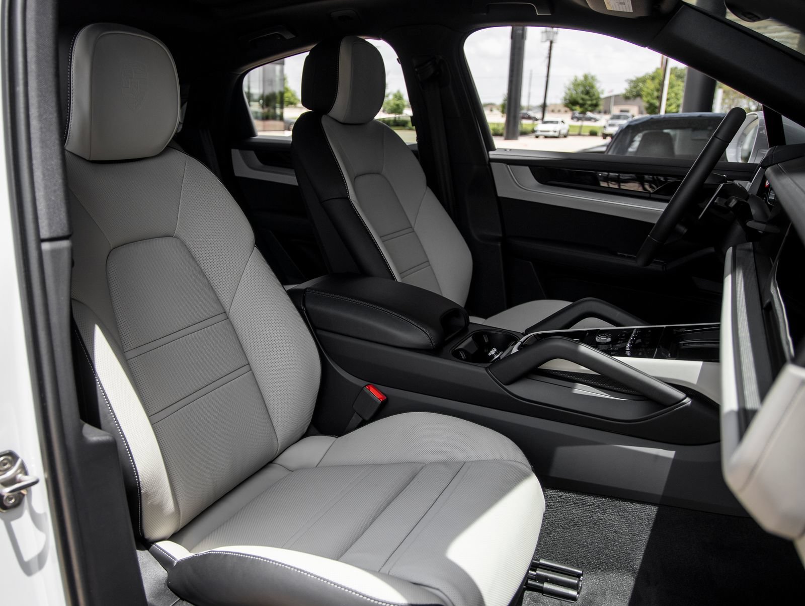 New 2026 Porsche Cayenne S AWD/4WD image 44