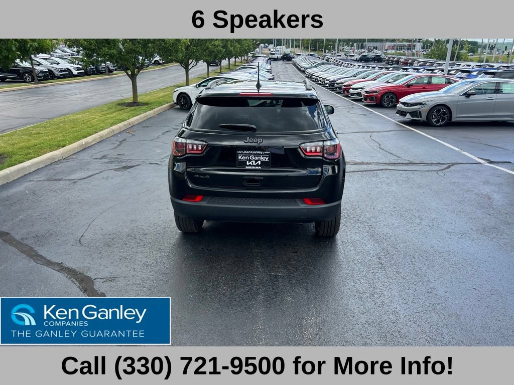 Used 2026 Jeep Compass Latitude AWD/4WD image 12