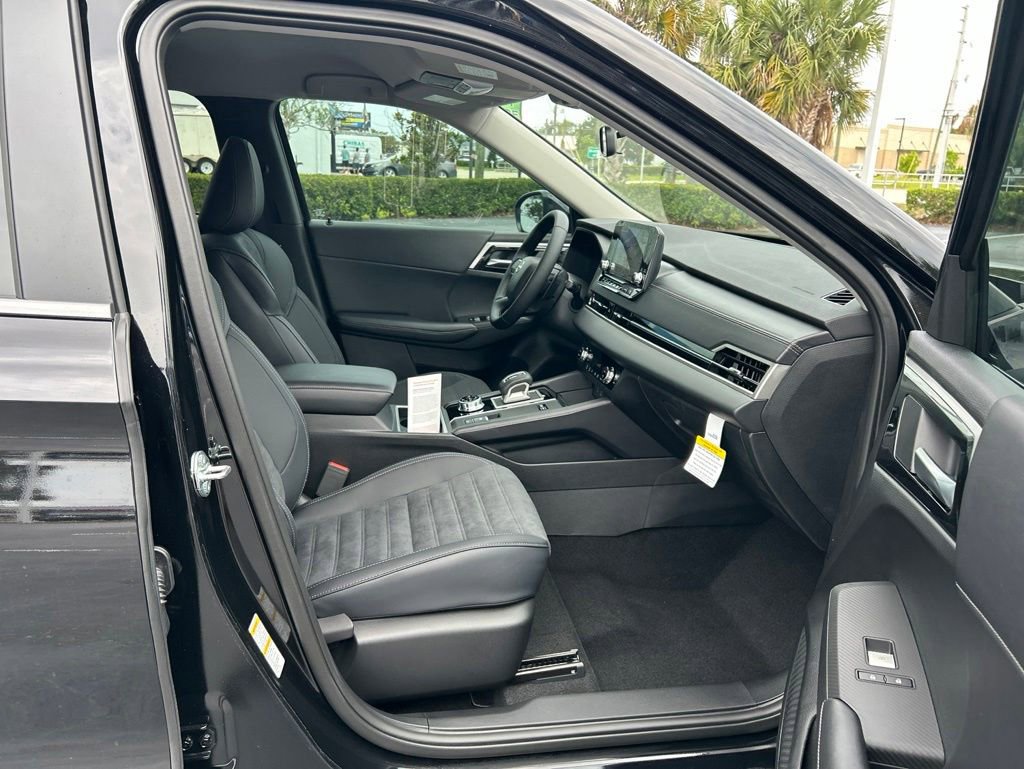 New 2026 Nissan Rogue SL AWD/4WD image 37