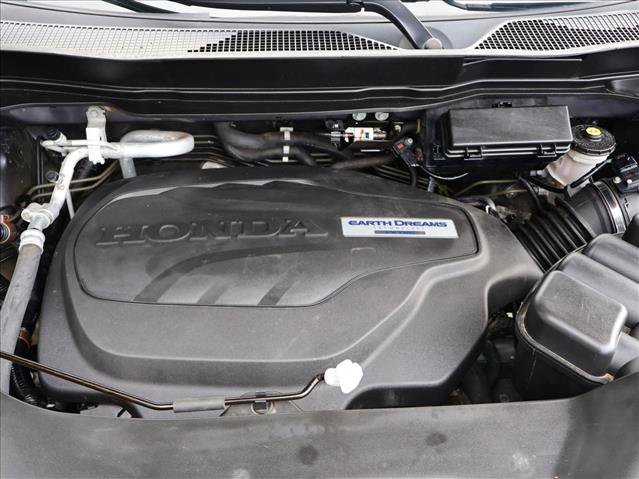 Used 2019 Honda Pilot Touring image 30