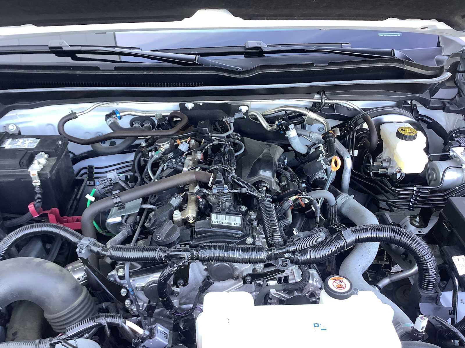 Used 2024 Toyota Tacoma TRD Sport w/ TRD Sport Premium Package AWD/4WD image 8