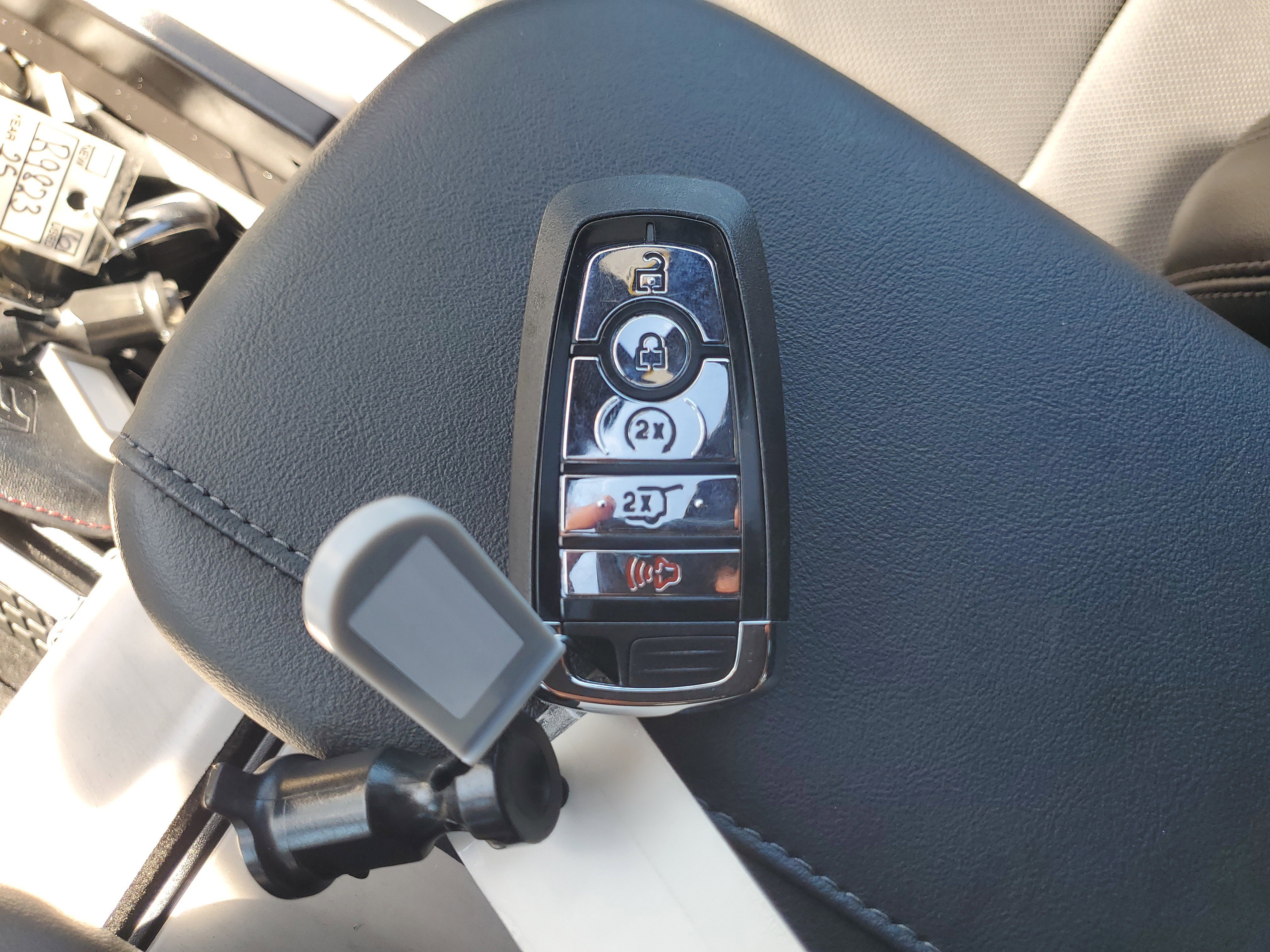 Used 2025 Lincoln Navigator Reserve w/ Jet Appearance Package image 29