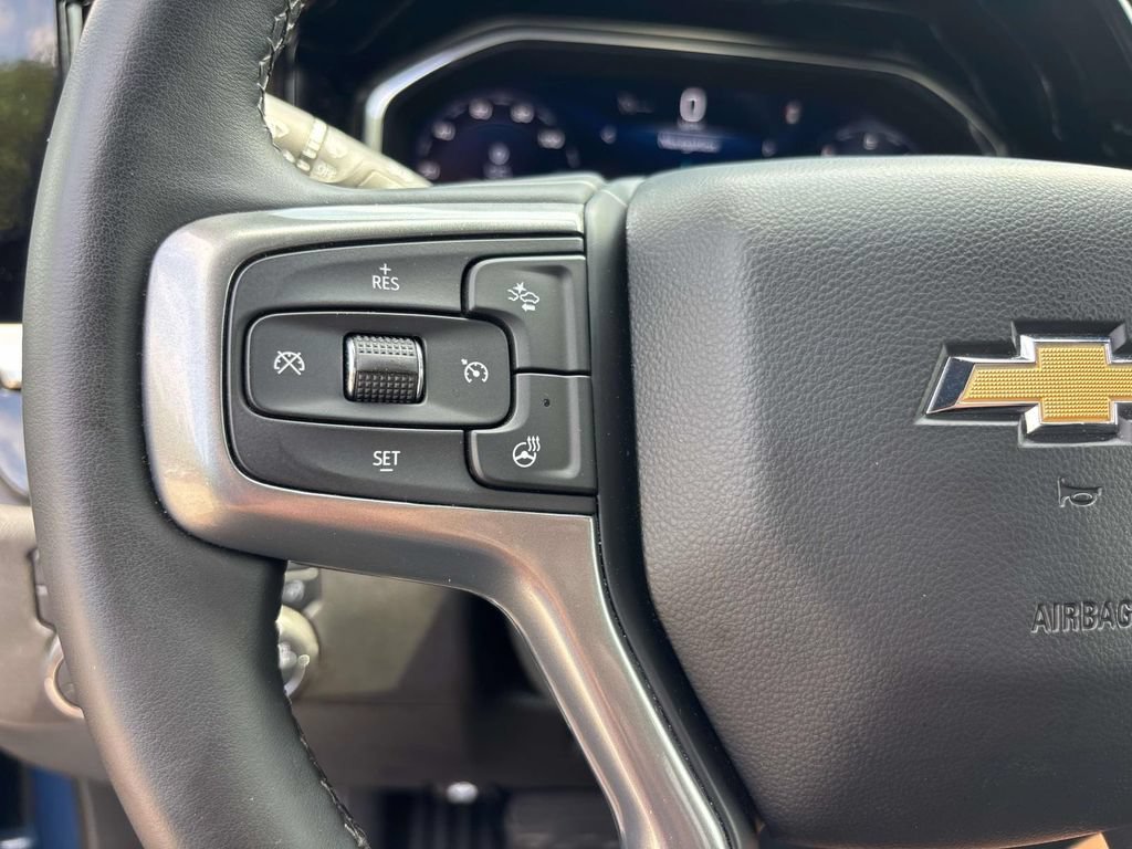 Used 2024 Chevrolet Silverado 1500 LT AWD/4WD image 21