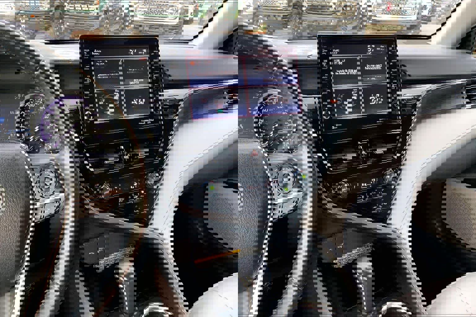 Used 2021 Toyota Camry XLE image 7