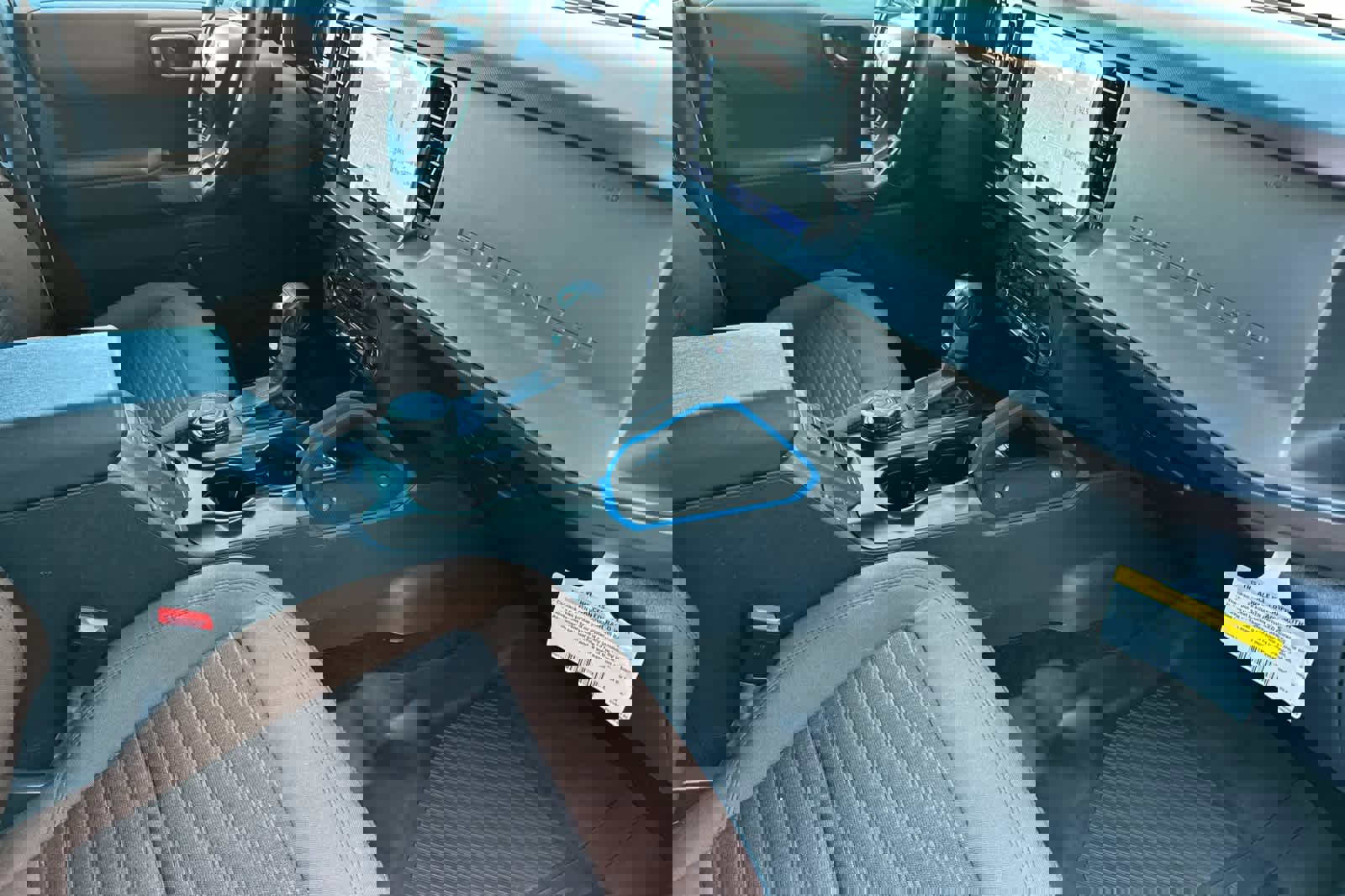 Used 2022 Ford Bronco Outer Banks image 16