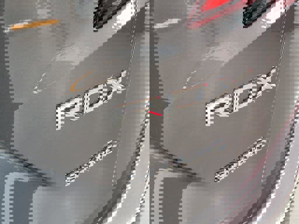 Used 2023 Acura RDX AWD w/ Technology Package image 18