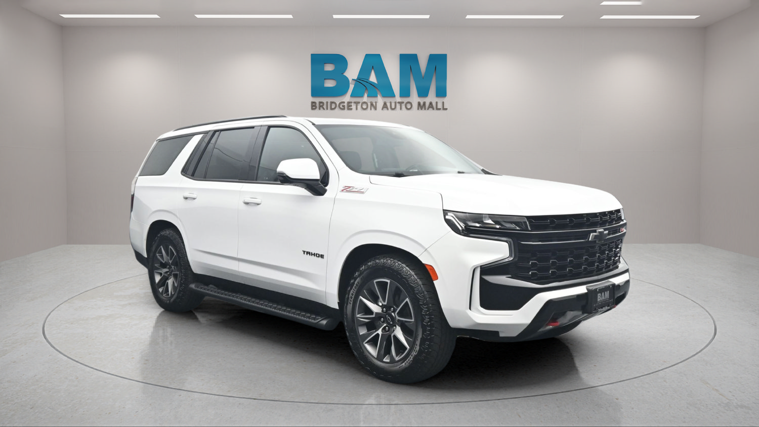 Used 2023 Chevrolet Tahoe Z71 w/ Z71 Off-Road Package AWD/4WD image 1